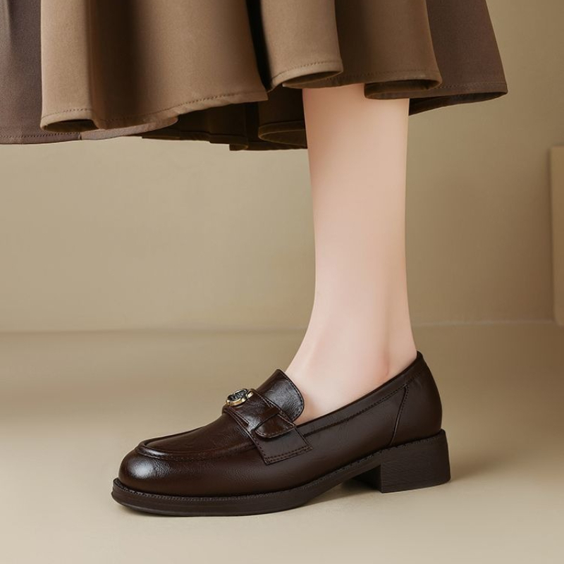 Sewing Latex - Elegante Slip-On Schuhe für Damen mit
