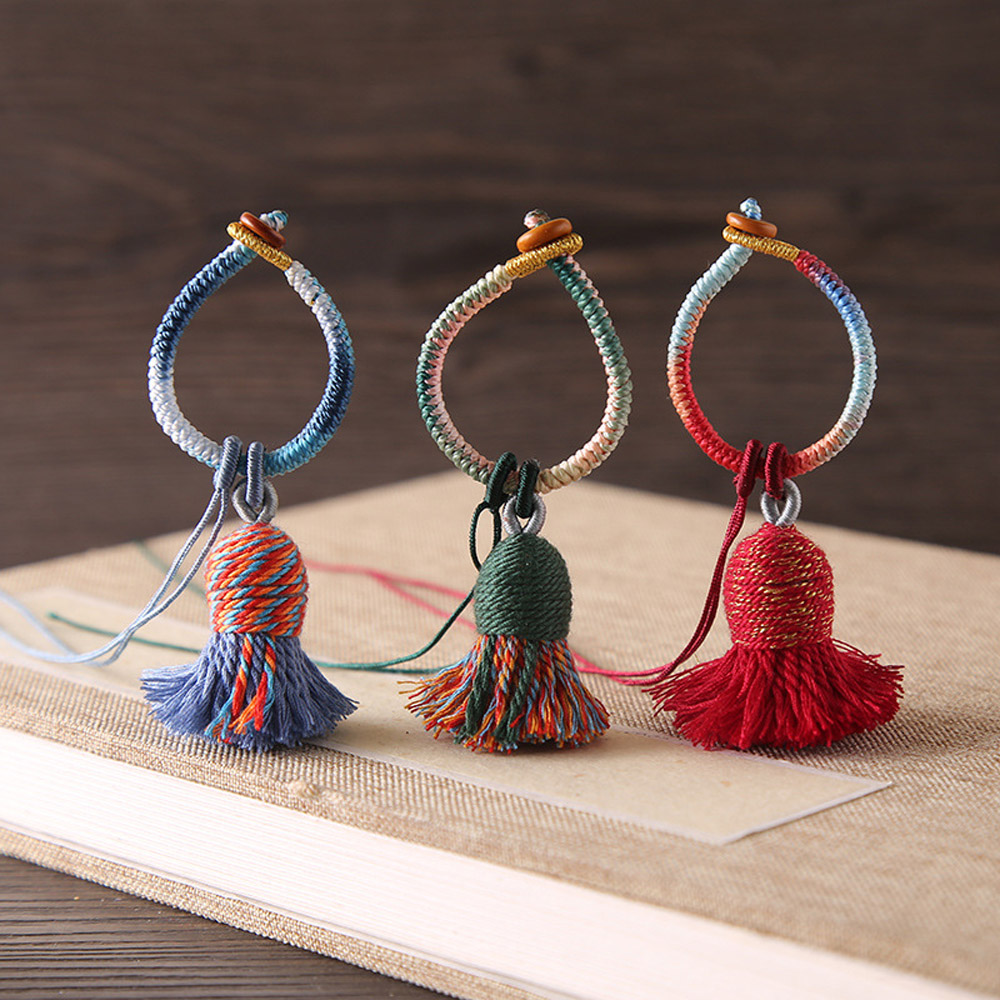 2 Stück Baumwollfaden-Quasten  – Sewing Thread In Textile Bewertung und Preis